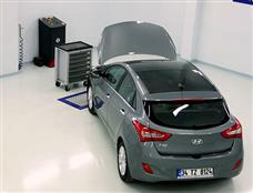 Hyundai’nin Yıldızı Blue Card Parlamaya Devam Ediyor	